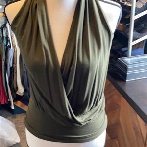 Green low front crisscross sleeveless top